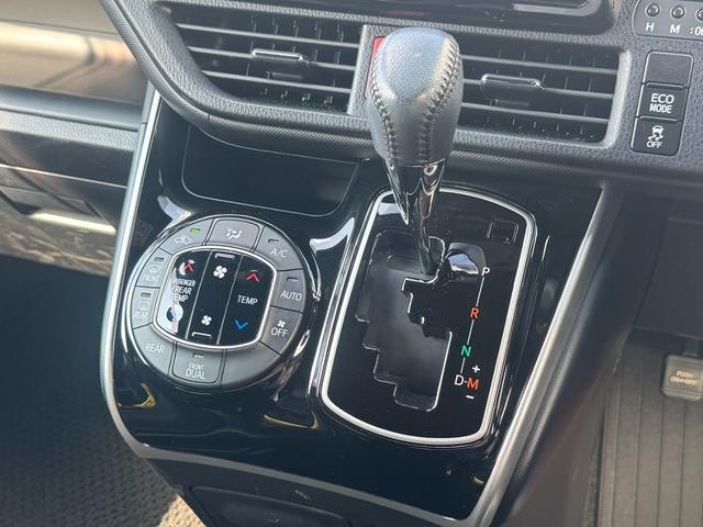 ヴォクシー ＺＳ　煌ＩＩＩ　ワンオーナー・９型カロッツェリアサイバーナビ・バックカメラ・両側パワースライドドア・セーフティセンス・プリクラッシュ・オートマチックハイビーム・アイドリングストップ・ＬＥＤヘッド・スマートキー２個（36枚目）