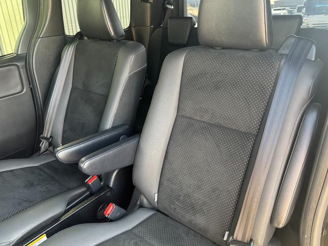 ヴォクシー ＺＳ　煌ＩＩＩ　ワンオーナー・９型カロッツェリアサイバーナビ・バックカメラ・両側パワースライドドア・セーフティセンス・プリクラッシュ・オートマチックハイビーム・アイドリングストップ・ＬＥＤヘッド・スマートキー２個（39枚目）