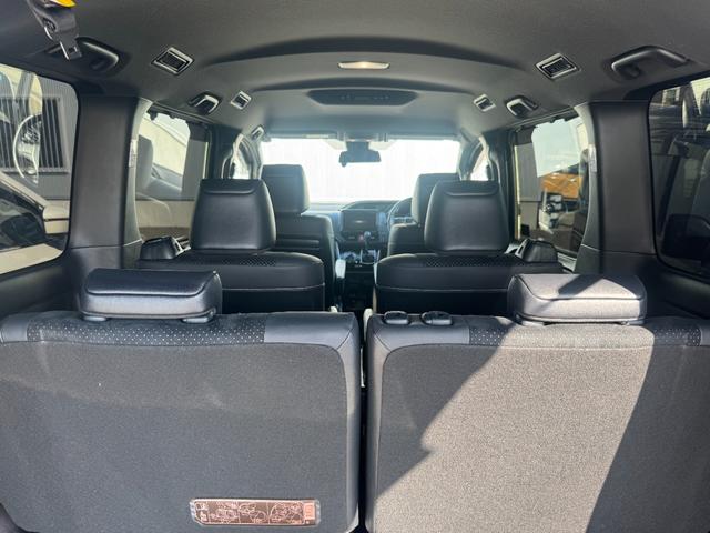 ヴォクシー ＺＳ　煌ＩＩＩ　ワンオーナー・９型カロッツェリアサイバーナビ・バックカメラ・両側パワースライドドア・セーフティセンス・プリクラッシュ・オートマチックハイビーム・アイドリングストップ・ＬＥＤヘッド・スマートキー２個（42枚目）