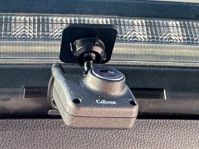 ＲＡＶ４ Ｇ　ワンオーナー・９型フルセグナビ・パノラミックビューモニター・ブラインドスポットモニター・コーナーセンサー・パワーバックドア・前後ドラレコ・シートヒーター・ステアリングＨ・クルコン（7枚目）