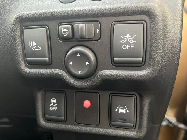 ノート ｅ－パワー　メダリスト　ワンオーナー・フルセグＳＤナビ・バックカメラ・前後ドライブレコーダー・ＬＥＤヘッドライト・エマージェンシーブレーキ・ＥＴＣ・プッシュスタート・ウインカーミラー・Ｂｌｕｅｔｏｏｔｈ（5枚目）