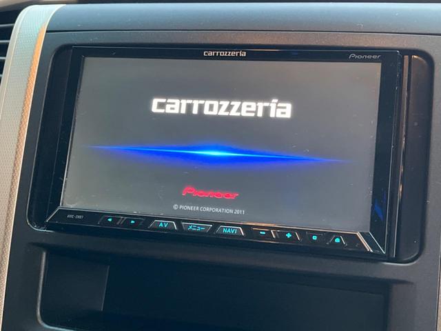 アルファード ２４０Ｓ　サンルーフ　両側電動ドア　後席モニター　バックカメラ　電動リアゲート　ハーフレザーシート　スマートキー　ＬＥＤヘッド　ビルトインＥＴＣ　クルコン　純正１８インチアルミ　オートエアコン　リアエアコン（3枚目）