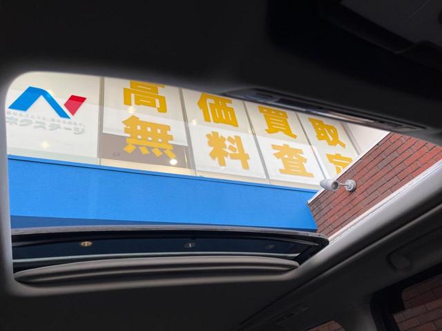 アルファード ２４０Ｓ　サンルーフ　両側電動ドア　後席モニター　バックカメラ　電動リアゲート　ハーフレザーシート　スマートキー　ＬＥＤヘッド　ビルトインＥＴＣ　クルコン　純正１８インチアルミ　オートエアコン　リアエアコン（34枚目）