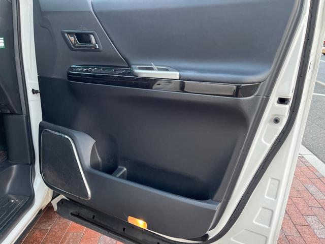 アルファード ２４０Ｓ　サンルーフ　両側電動ドア　後席モニター　バックカメラ　電動リアゲート　ハーフレザーシート　スマートキー　ＬＥＤヘッド　ビルトインＥＴＣ　クルコン　純正１８インチアルミ　オートエアコン　リアエアコン（37枚目）