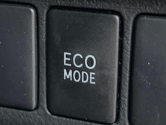 アルファード ２４０Ｓ　サンルーフ　両側電動ドア　後席モニター　バックカメラ　電動リアゲート　ハーフレザーシート　スマートキー　ＬＥＤヘッド　ビルトインＥＴＣ　クルコン　純正１８インチアルミ　オートエアコン　リアエアコン（40枚目）