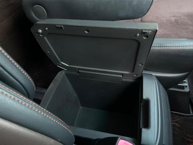 アルファード ２４０Ｓ　サンルーフ　両側電動ドア　後席モニター　バックカメラ　電動リアゲート　ハーフレザーシート　スマートキー　ＬＥＤヘッド　ビルトインＥＴＣ　クルコン　純正１８インチアルミ　オートエアコン　リアエアコン（46枚目）