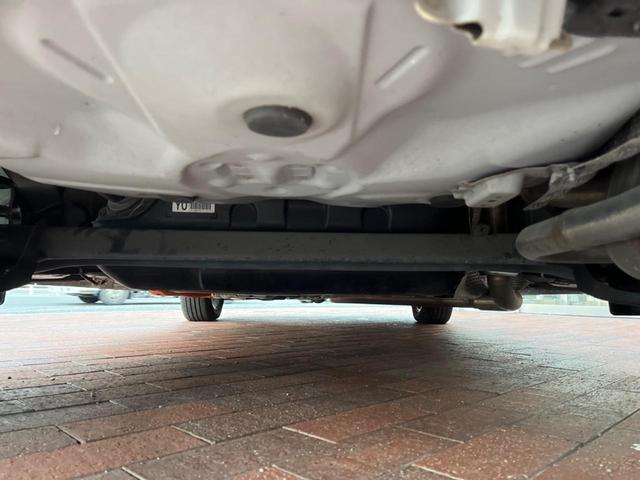 アクア Ｓ　ＳＤナビ　バックカメラ　スマートキー　ビルトインＥＴＣ　オートライト　オートエアコン　Ｂｌｕｅｔｏｏｔｈ　ＤＶＤ再生　フルセグ（21枚目）