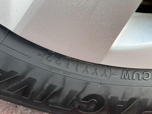 ヴィッツ F スマイルエディション スマートキー ETC 純正 デュアルエアコン Bluetooth フルセグ(30枚目)