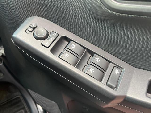 タフト G ガラスルーフ SDナビ バックカメラ 衝突被害軽減システム コーナーセンサー スマートキー LEDヘッド ビルトインETC 純正15インチアルミ オートライト オートエアコン Bluetooth(10枚目)