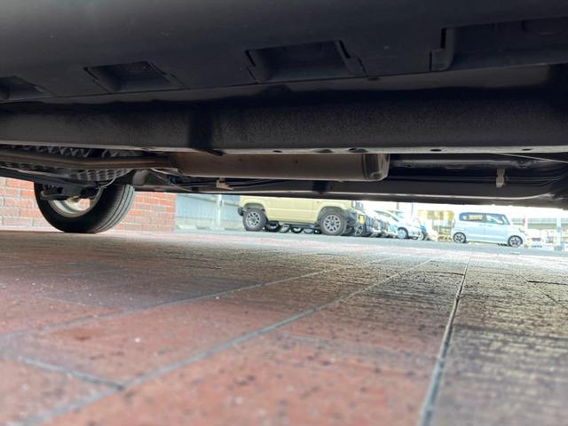 タフト G ガラスルーフ SDナビ バックカメラ 衝突被害軽減システム コーナーセンサー スマートキー LEDヘッド ビルトインETC 純正15インチアルミ オートライト オートエアコン Bluetooth(27枚目)