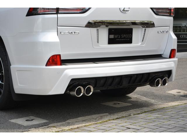 LX570ブラックシークエンス ブラックシークエンス ZEUS新車カスタムコンプリートエアロ(F/S/R)・デイライト・エアサスコントローラー・4本出マフラー・22インチAW(15枚目)