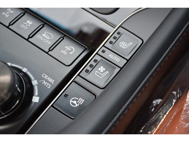 LX570ブラックシークエンス ブラックシークエンス ZEUS新車カスタムコンプリートエアロ(F/S/R)・デイライト・エアサスコントローラー・4本出マフラー・22インチAW(24枚目)