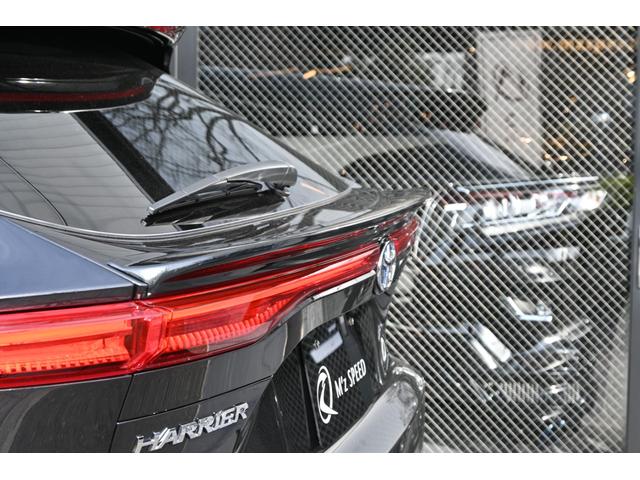 ハリアーハイブリッド Ｚ　ＺＥＵＳ新車コンプリート　エアロ（Ｆ・Ｓ・Ｒ・ＲＷ）・４本出しマフラー・ダウンサス・２１インチアルミ・ステンレスピラー・ＢＳＭ・ＰＶＭ・本革電動シート・ＪＢＬ・パワーバックドア・デジタルインナーミラー（11枚目）