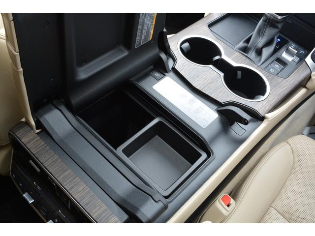 ランドクルーザー ＺＸ　ガソリン　７人乗　ＺＥＵＳカスタム　エアロ（Ｆ・Ｓ・Ｒ・ＦＧ・ＲＧ・ＦＤ・ＯＦ）・２２インチ・４本出しマフラー・ダウンサス・アルパイン製デジタルミラー・ＴコネクトＳＤナビ・ＪＢＬ・リヤエンターシステム・クールＢＯＸ（40枚目）