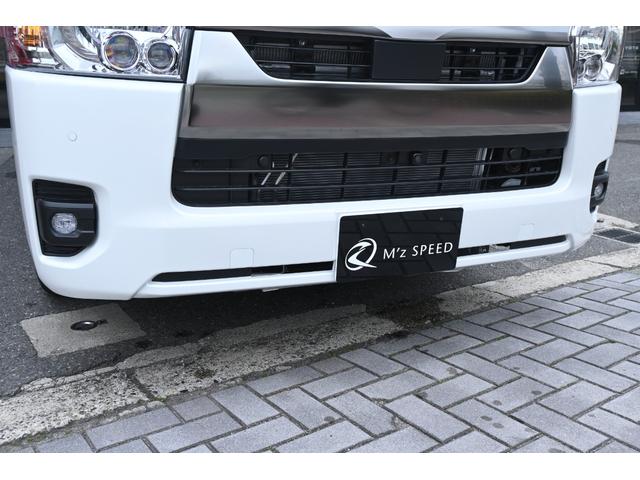 ハイエースバン ロングスーパーＧＬ　ダークプライムＳ　２ＷＤ　パノラミックビューモニター　デジタルインナーミラー　両側パワースライドドア　ＬＥＤヘッドランプ＆フォグランプ　ダークプライム専用ハーフレザーシート（12枚目）