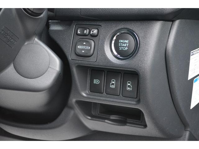 ハイエースバン ロングスーパーＧＬ　ダークプライムＳ　２ＷＤ　パノラミックビューモニター　デジタルインナーミラー　両側パワースライドドア　ＬＥＤヘッドランプ＆フォグランプ　ダークプライム専用ハーフレザーシート（31枚目）