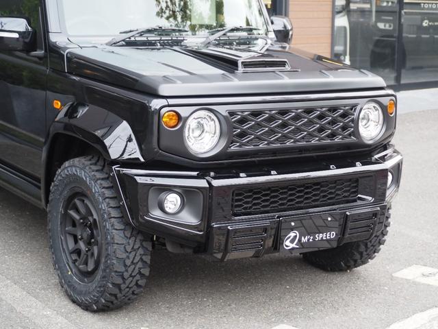 ジムニーノマド FC ZEUS製バンパーカバー・フェンダートリム・ボンネットフード・フロントグリル・ボンネットプロテクター・リアウィング・2本出しマフラー 16インチAW(背面タイヤ付)(9枚目)