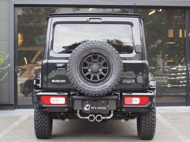 ジムニーノマド FC ZEUS製バンパーカバー・フェンダートリム・ボンネットフード・フロントグリル・ボンネットプロテクター・リアウィング・2本出しマフラー 16インチAW(背面タイヤ付)(13枚目)