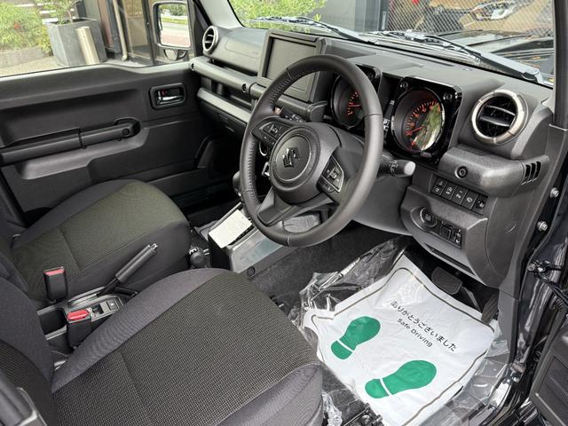 ジムニーノマド FC ZEUS製バンパーカバー・フェンダートリム・ボンネットフード・フロントグリル・ボンネットプロテクター・リアウィング・2本出しマフラー 16インチAW(背面タイヤ付)(31枚目)