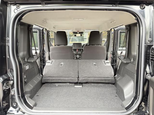 ジムニーノマド FC ZEUS製バンパーカバー・フェンダートリム・ボンネットフード・フロントグリル・ボンネットプロテクター・リアウィング・2本出しマフラー 16インチAW(背面タイヤ付)(49枚目)