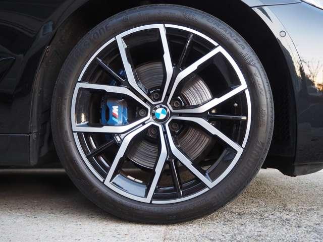 ５シリーズ ５２３ｉツーリング　Ｍスポーツ　ブラックレザーシート　１９インチアルミ　ＬＣＩモデル　パワーシート　全席シートヒーター　ＡＣＣ　ヘッドアップディスプレイ　オートライト　オートトランク　ＬＥＤヘッドライト　ＬＥＤテール　フルセグＴＶ（34枚目）