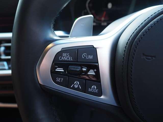 �A�_�v�e�B�u�N���[�Y�R���g���[��