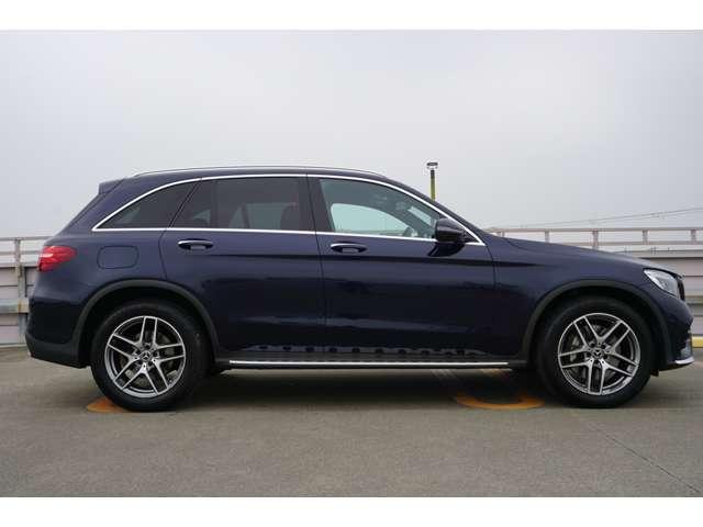 ＧＬＣ２２０ｄ　４マチックスポーツ　ワンオーナー・禁煙車両・ハーフレザーシート　１９ＡＷ　ＡＭＧスタイリング・ランニングボード(6枚目)