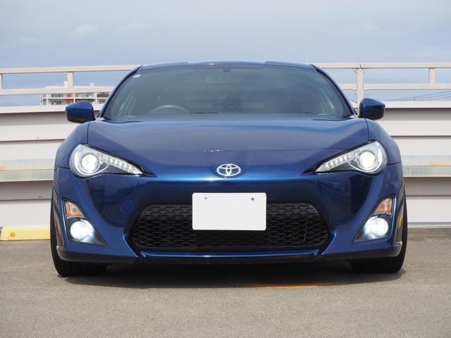 ８６ ＧＴ　ケンウッド　フローティングナビ　フルセグ　リアカメラ　リアスポイラー　１８インチＷＯＲＫアルミホイール　ＫＵＨＬ　ＲＡＣＩＮＧ　スラッシュ４テールマフラーフラップタイプエアロ　リアディフューザー（4枚目）