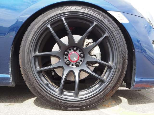８６ ＧＴ　ケンウッド　フローティングナビ　フルセグ　リアカメラ　リアスポイラー　１８インチＷＯＲＫアルミホイール　ＫＵＨＬ　ＲＡＣＩＮＧ　スラッシュ４テールマフラーフラップタイプエアロ　リアディフューザー（10枚目）