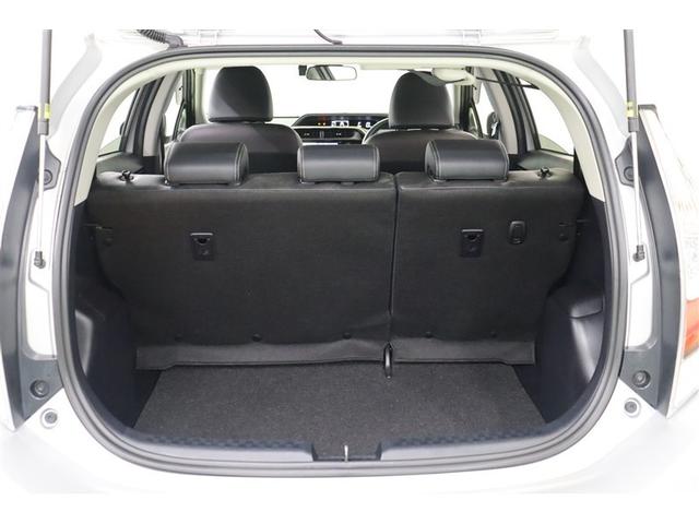 アクア クロスオーバー　Ｂカメラ　地デジ　イモビライザー　ナビＴＶ　エアコン　ＬＥＤ　ＥＳＣ　記録簿　ドライブレコーダー　アルミホイール　キーフリー　ＤＶＤ再生可　ＥＴＣ　パワーステアリング　パワーウィンドウ　メモリーナビ（33枚目）