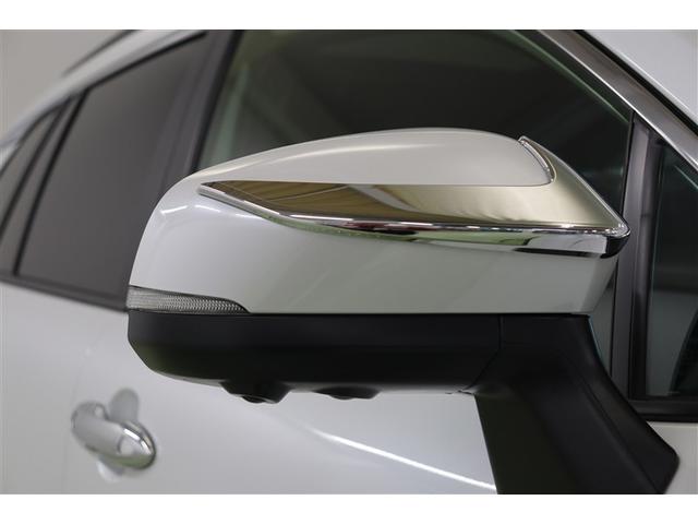 カローラクロス ハイブリッド　Ｚ　電動シート　半革シート　衝突軽減ブレ　メモリーナビ　ＬＥＤライト　オートクルーズコントロール　ミュージックプレイヤー接続可　キーレス　アルミホイール　フルセグＴＶ　ドラレコ　４ＷＤ　スマートキー（11枚目）