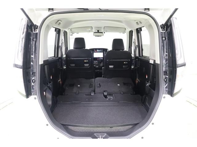 �V�[�g��|���Ă��܂��΁A�t���b�g�Ȏg���₷���X�y�[�X������܂��B�X�N�G�A�^�̃X�y�[�X�Ȃ̂ŁA�w�̍����ו���傫���ו����ςݍ��݂₷���ł���B