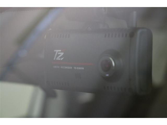 シエンタ ハイブリッド　Ｇ　セーフティーエディションＩＩ　地デジＴＶ　ナビＴＶ　盗難防止システム　ドライブレコーダー　スマートキ　クルコン　３列シート　ＬＥＤライト　ＥＴＣ車載器　オートエアコン　記録簿　キーレス　メモリーナビ　ＤＶＤ再生可　サポカー（7枚目）