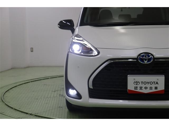 シエンタ ハイブリッド　Ｇ　セーフティーエディションＩＩ　地デジＴＶ　ナビＴＶ　盗難防止システム　ドライブレコーダー　スマートキ　クルコン　３列シート　ＬＥＤライト　ＥＴＣ車載器　オートエアコン　記録簿　キーレス　メモリーナビ　ＤＶＤ再生可　サポカー（8枚目）