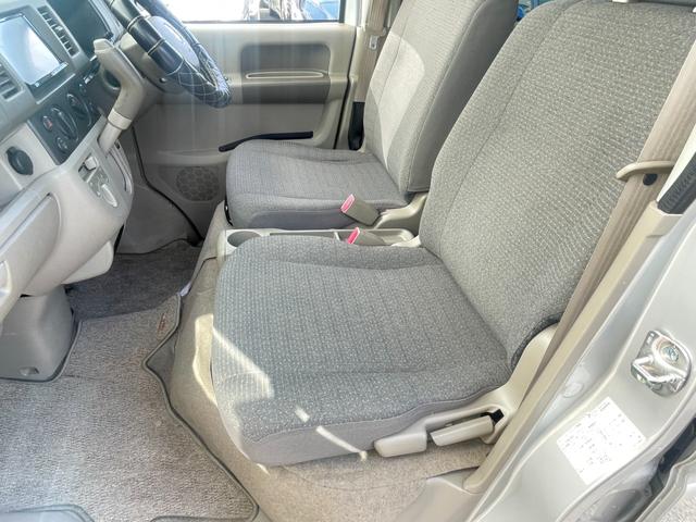 PC AT車/禁煙車/社外ナビTV/バックカメラ/ETC/キーレス/パワーウインドウ/Bluetooth/盗難防止装置/タイミングチェーン/ハイルーフ/DVD/ETC/走行4.6万キロ/USB/車検整備付(19枚目)