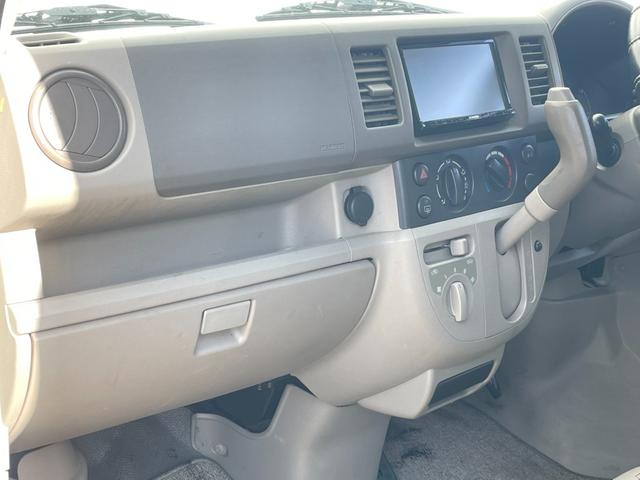 PC AT車/禁煙車/社外ナビTV/バックカメラ/ETC/キーレス/パワーウインドウ/Bluetooth/盗難防止装置/タイミングチェーン/ハイルーフ/DVD/ETC/走行4.6万キロ/USB/車検整備付(20枚目)