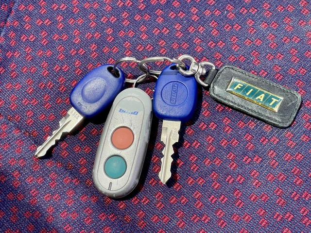 ＥＬＸ　プラス　ユーザー買取車／禁煙車／サンルーフ／純正ＣＤオーディオ／ＬＥＤヘッドライト／ＥＴＣ車載器／オートエアコン／純正１５インチアルミ／キーレスエントリー／記録簿／エアバック(48枚目)