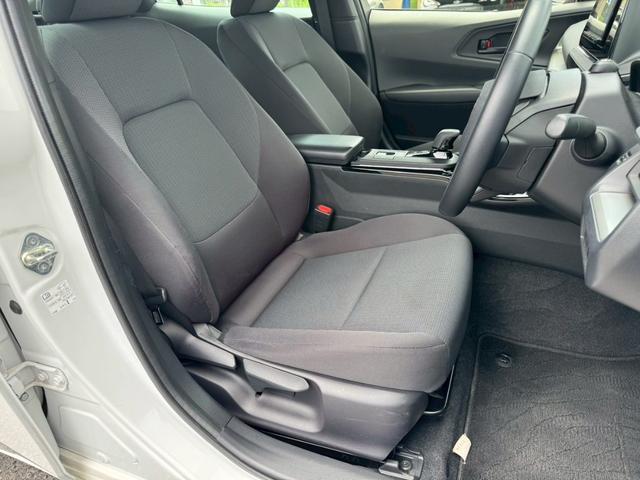 プリウス Ｘ　★禁煙車★ＳＤナビ★バックカメラ★レーダークルーズ★ＬＥＤヘッドライト★ＢＳＭ★ＵＳＢ★ＥＴＣ★クリアランスソナー★Ｂｌｕｅｔｏｏｔｈ★オートハイビーム★ブレーキホールド★１５００Ｗ給電★車検整備付★（12枚目）