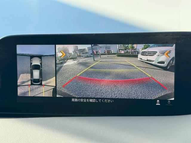 ＭＡＺＤＡ３ファストバック １５Ｓツーリング　禁煙車　純正ナビ　フルセグ　パノラマビューモニター　置くだけ充電　ＥＴＣ　ドライブレコーダー　ブラインドスポットモニター　ヘッドアップディスプレイ　ブレーキホールド　純正アルミホイール　点検整備付（10枚目）