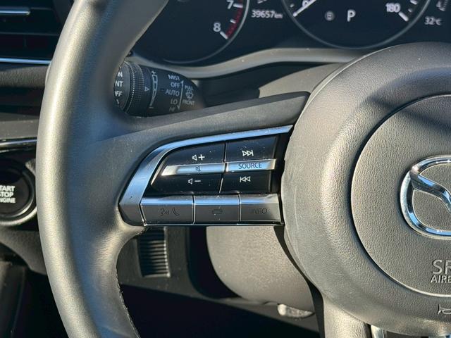 ＭＡＺＤＡ３ファストバック １５Ｓツーリング　禁煙車　純正ナビ　フルセグ　パノラマビューモニター　置くだけ充電　ＥＴＣ　ドライブレコーダー　ブラインドスポットモニター　ヘッドアップディスプレイ　ブレーキホールド　純正アルミホイール　点検整備付（28枚目）