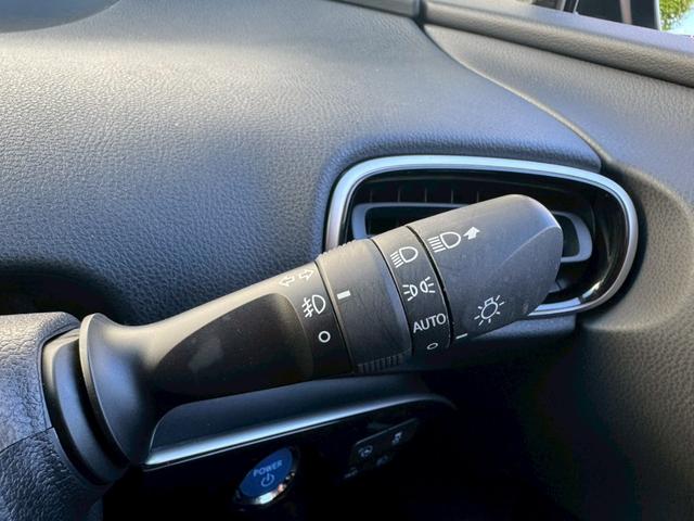 プリウス Ａ　禁煙車　純正ナビ　Ｂｌｕｅｔｏｏｔｈ　ＥＴＣ　バックカメラ　アダプティブクルーズ　オートハイビーム　パーキングアシスト　衝突軽減ブレーキ　ＬＥＤヘッドライト　純正アルミ　ドライブレコーダー　車検整備付（27枚目）