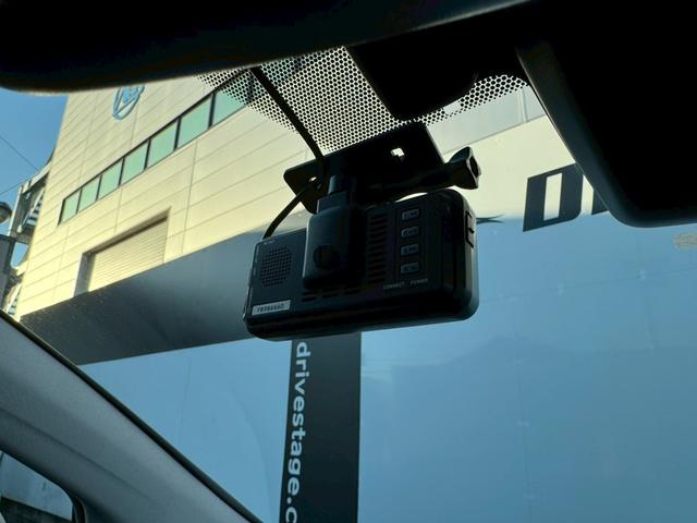 プリウス Ａ　禁煙車　純正ナビ　Ｂｌｕｅｔｏｏｔｈ　ＥＴＣ　バックカメラ　アダプティブクルーズ　オートハイビーム　パーキングアシスト　衝突軽減ブレーキ　ＬＥＤヘッドライト　純正アルミ　ドライブレコーダー　車検整備付（34枚目）