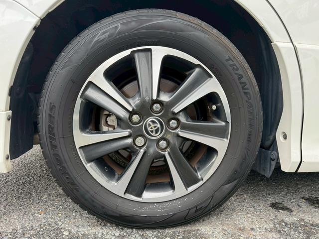 TOYOTA NOAH SI WxB