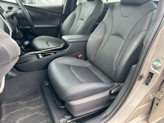 プリウス Aツーリングセレクション 禁煙車 純正9インチナビ フルセグ Bluetooth ETC2.0 黒革シート シートヒーター パワーシート 衝突軽減ブレーキ パーキングアシスト BSM HUD Aハイビーム ドラレコ 点検整備付(13枚目)