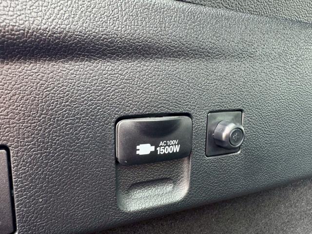 プリウス Aツーリングセレクション 禁煙車 純正9インチナビ フルセグ Bluetooth ETC2.0 黒革シート シートヒーター パワーシート 衝突軽減ブレーキ パーキングアシスト BSM HUD Aハイビーム ドラレコ 点検整備付(32枚目)
