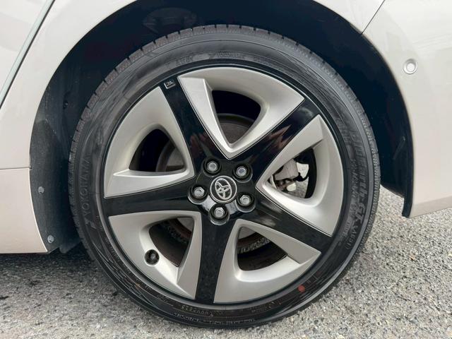 プリウス Aツーリングセレクション 禁煙車 純正9インチナビ フルセグ Bluetooth ETC2.0 黒革シート シートヒーター パワーシート 衝突軽減ブレーキ パーキングアシスト BSM HUD Aハイビーム ドラレコ 点検整備付(42枚目)