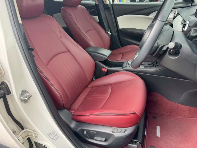 CX-3 15S 100周年特別記念車 禁煙 純正ナビ 赤革シート BOSEサウンド フルセグ 全周囲カメラ シートヒーター ステアリングヒーター アダプティブクルーズ パワーシート 衝突軽減ブレーキ BSM HUD ブレーキH 車検整備付(12枚目)