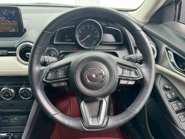 CX-3 15S 100周年特別記念車 禁煙 純正ナビ 赤革シート BOSEサウンド フルセグ 全周囲カメラ シートヒーター ステアリングヒーター アダプティブクルーズ パワーシート 衝突軽減ブレーキ BSM HUD ブレーキH 車検整備付(17枚目)