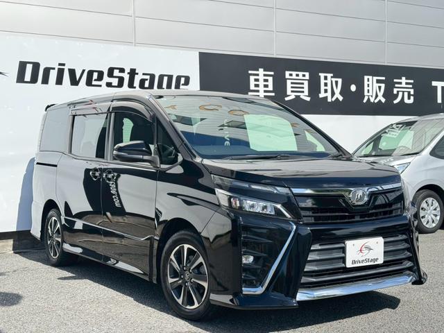 ヴォクシー ZS 禁煙車 純正10インチナビ フルセグ Bluetooth バックカメラ ETC 衝突軽減ブレーキ オートハイビーム レーンキープアシスト パワースライドドア LEDヘッドライト 純正アルミ 点検整備付(7枚目)