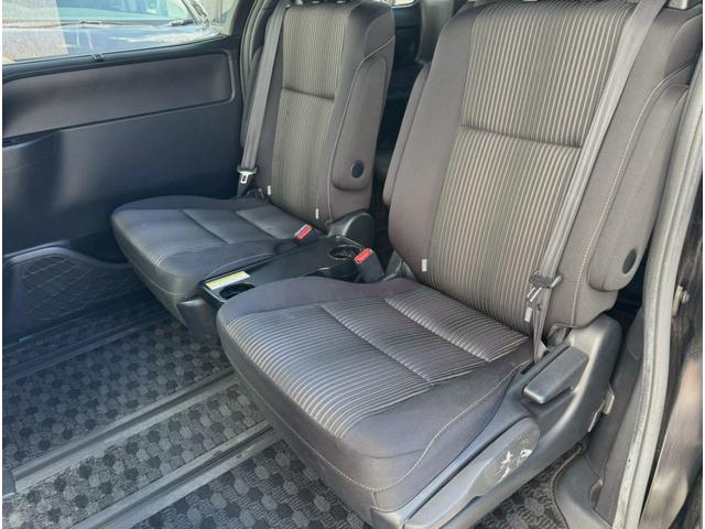 ヴォクシー ZS 禁煙車 純正10インチナビ フルセグ Bluetooth バックカメラ ETC 衝突軽減ブレーキ オートハイビーム レーンキープアシスト パワースライドドア LEDヘッドライト 純正アルミ 点検整備付(16枚目)